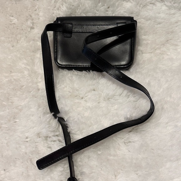 Michael Kors Beltbag - Picture 2 of 10